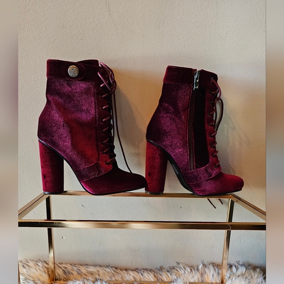 Sexy Womens Lace Up Ankle Boots - Picture 3 of 7